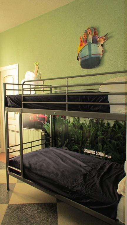San Juan Hostel Madrid Bilik gambar